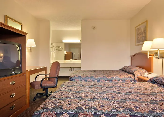 Days Inn By Wyndham Plainfield